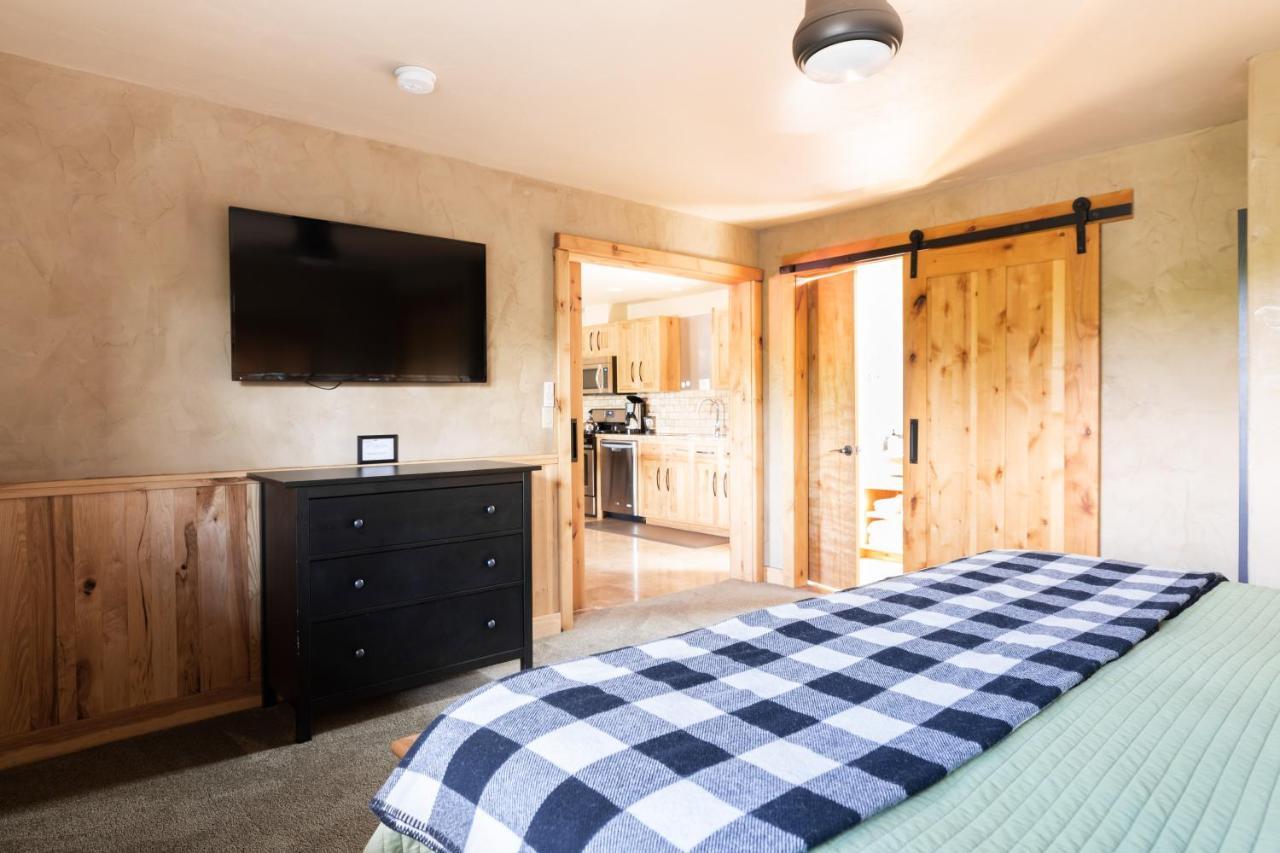 Wall Street Suites Bend Εξωτερικό φωτογραφία