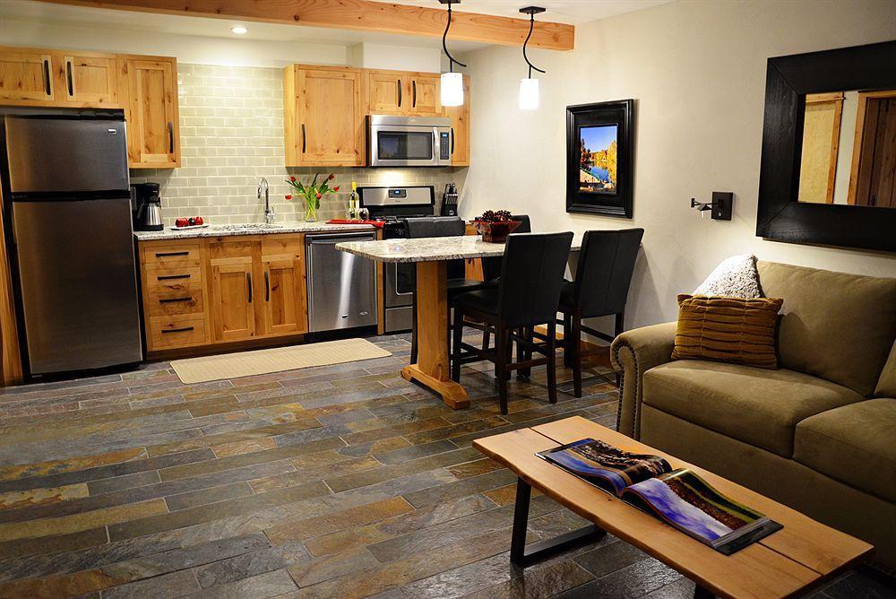 Wall Street Suites Bend Εξωτερικό φωτογραφία